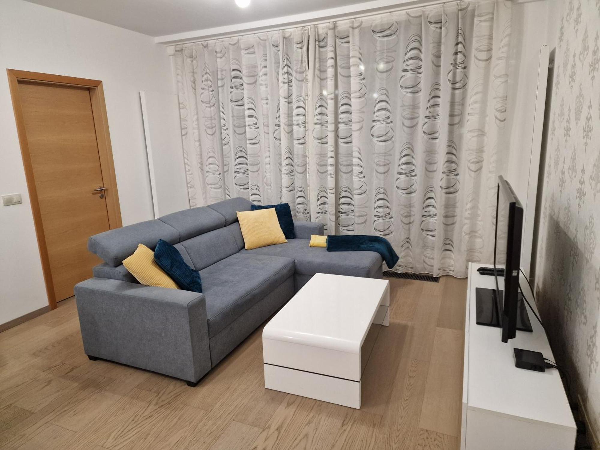 Stylish Panorama City Family Suite Pressburg Exterior foto